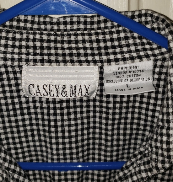 Casey and Max buttom down short sleeve shirt - Picture 2 of 3